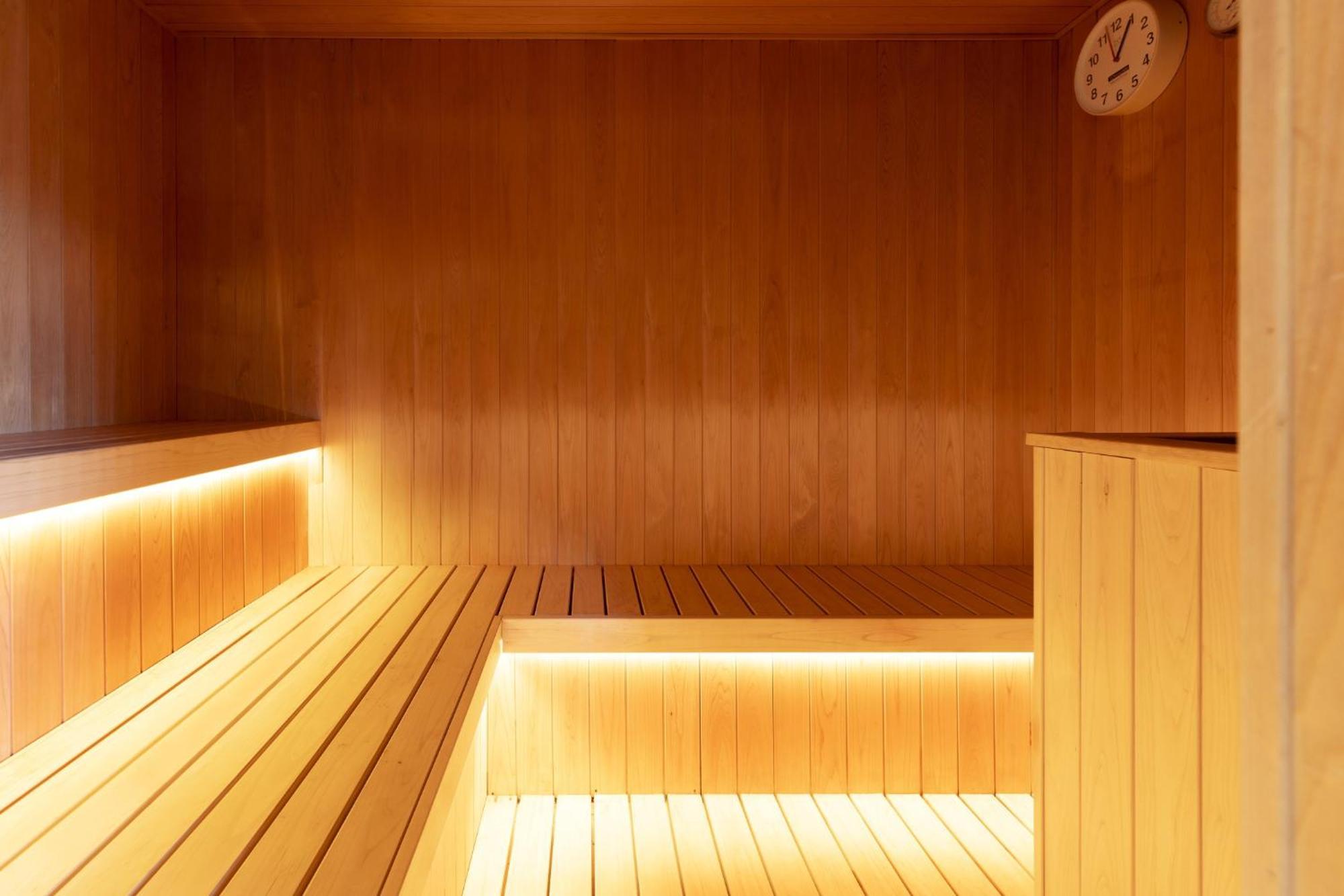 Ooedo Onsen Monogatari Premium Kaga Maruya Hotell Exteriör bild