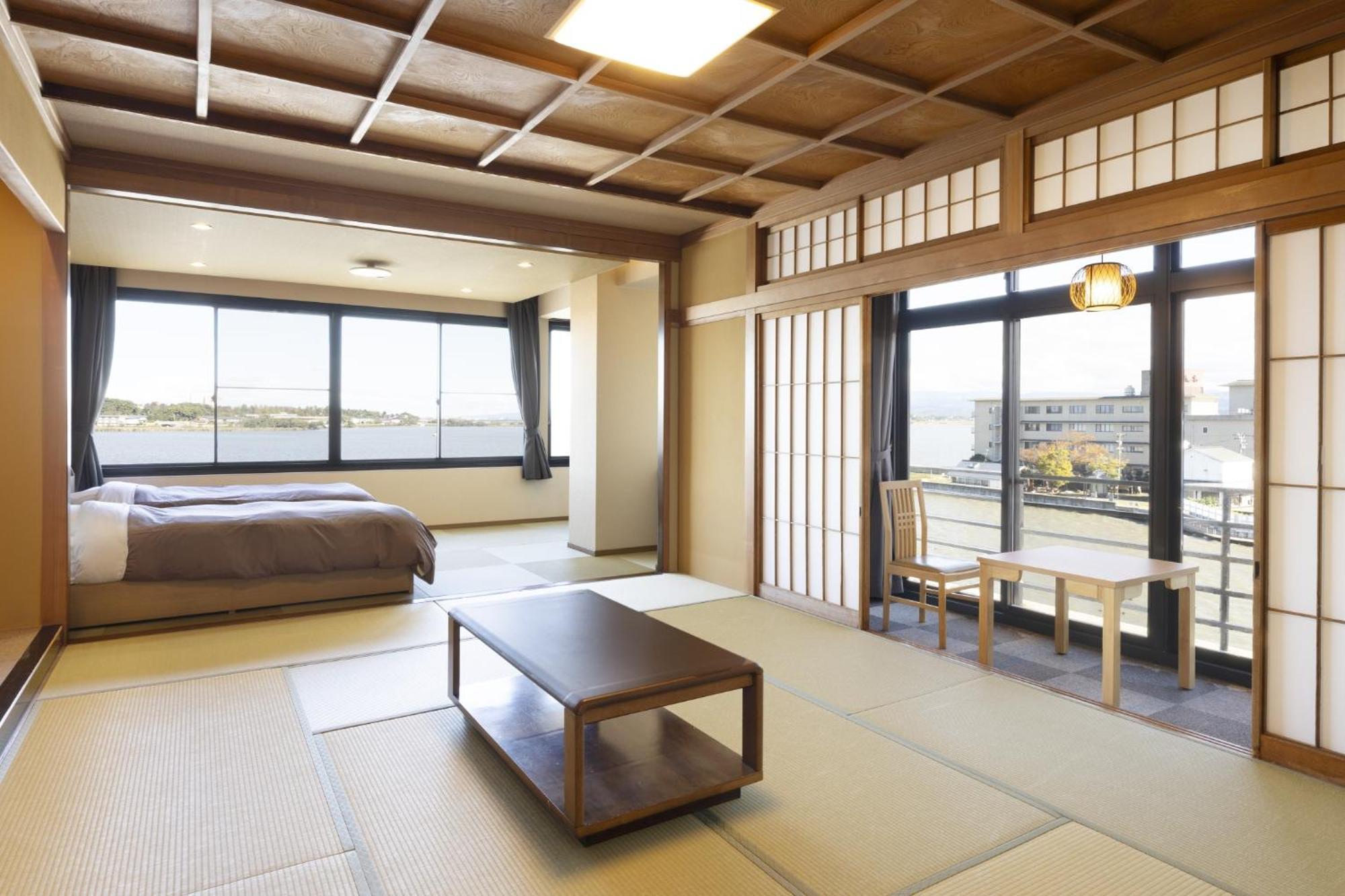 Ooedo Onsen Monogatari Premium Kaga Maruya Hotell Exteriör bild