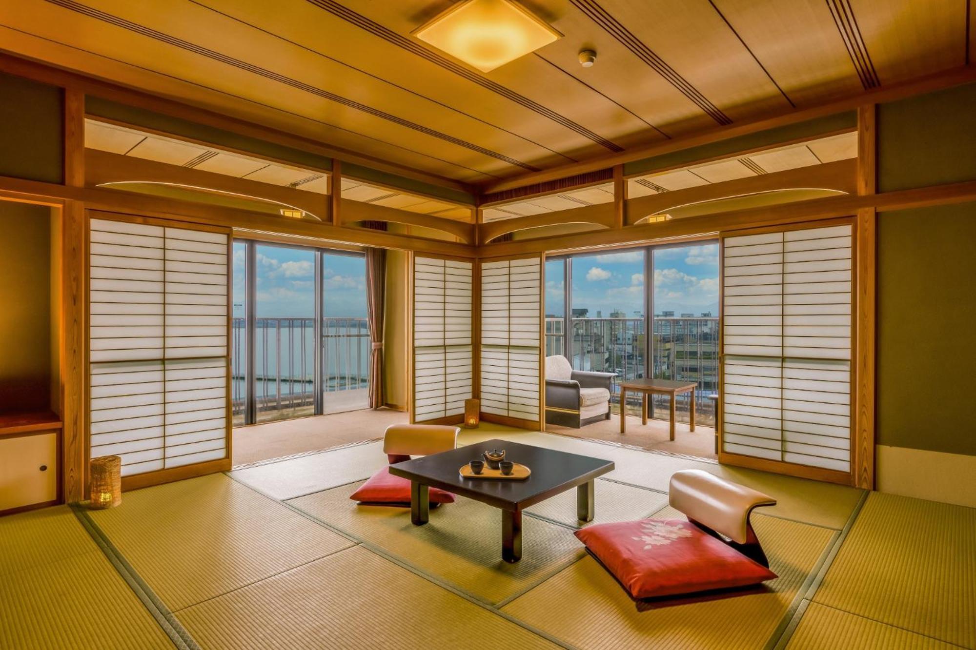 Ooedo Onsen Monogatari Premium Kaga Maruya Hotell Exteriör bild