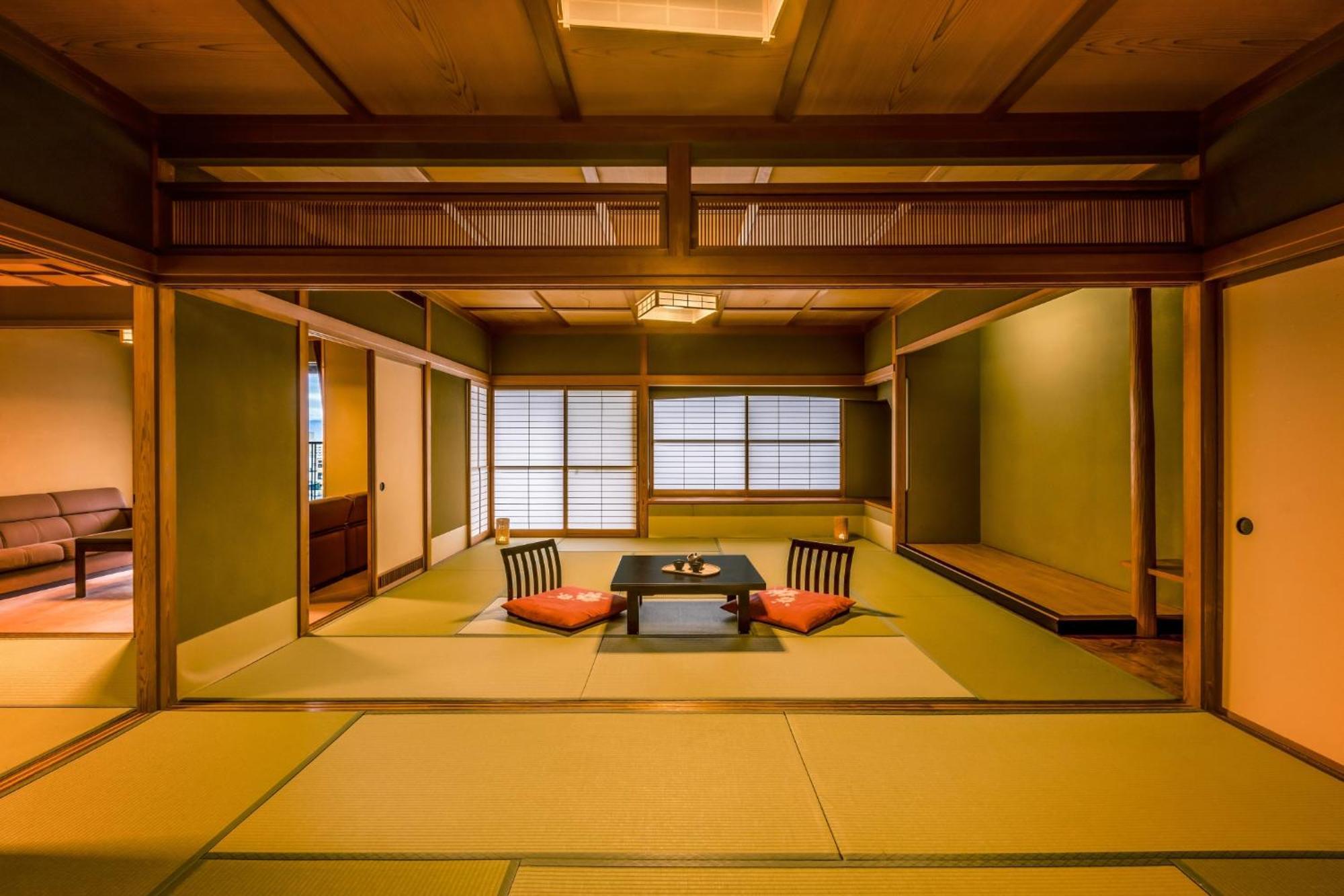 Ooedo Onsen Monogatari Premium Kaga Maruya Hotell Exteriör bild