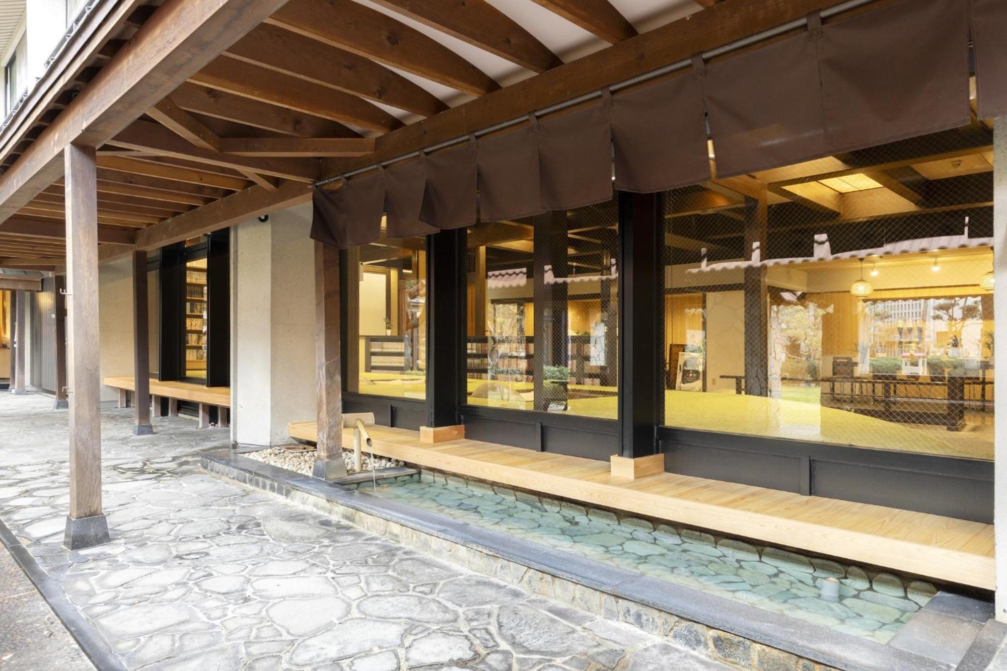 Ooedo Onsen Monogatari Premium Kaga Maruya Hotell Exteriör bild